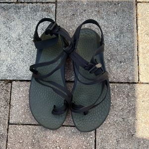Chacos womens black double strap
